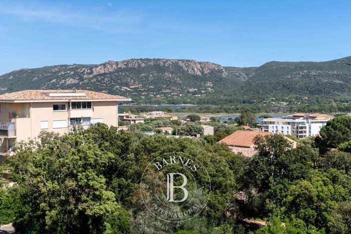 Image No.11-5 Bed Apartment for sale