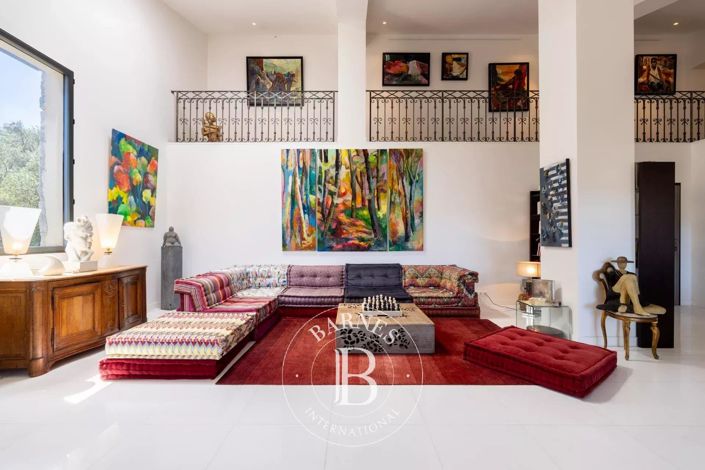 Image No.4-5 Bed Apartment for sale