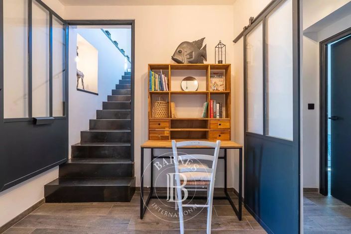 Image No.14-3 Bed Apartment for sale