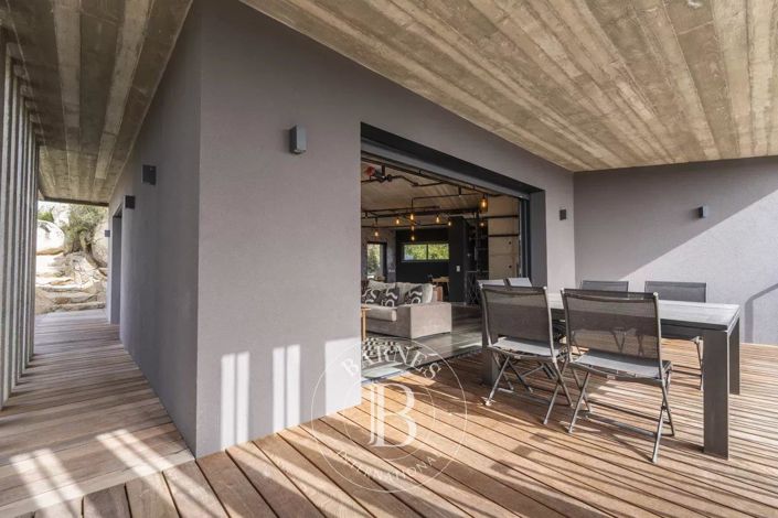 Image No.7-4 Bed House for sale