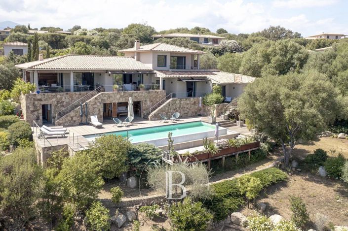 Image No.1-5 Bed House for sale