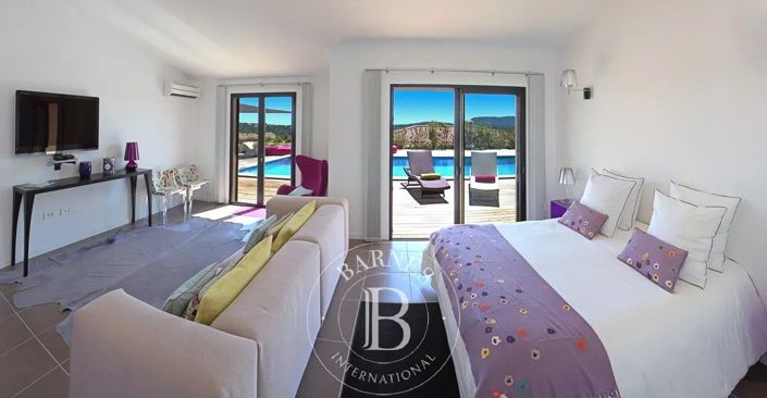 Image No.12-Maison de 5 chambres à vendre à Corse