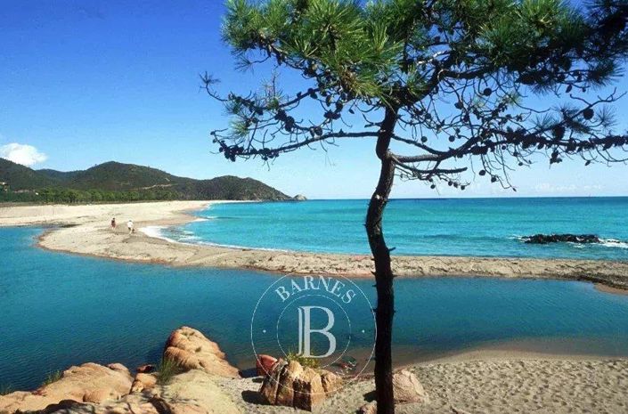 Image No.16-Maison de 5 chambres à vendre à Corse