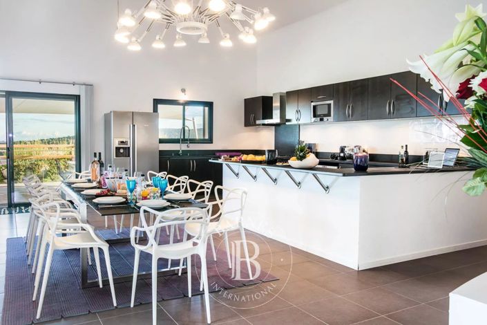 Image No.4-Maison de 5 chambres à vendre à Corse