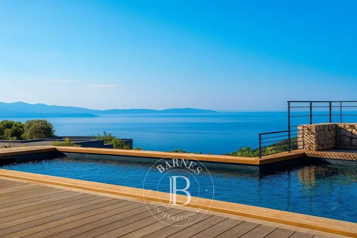 Image No.2-3 Bed House for sale