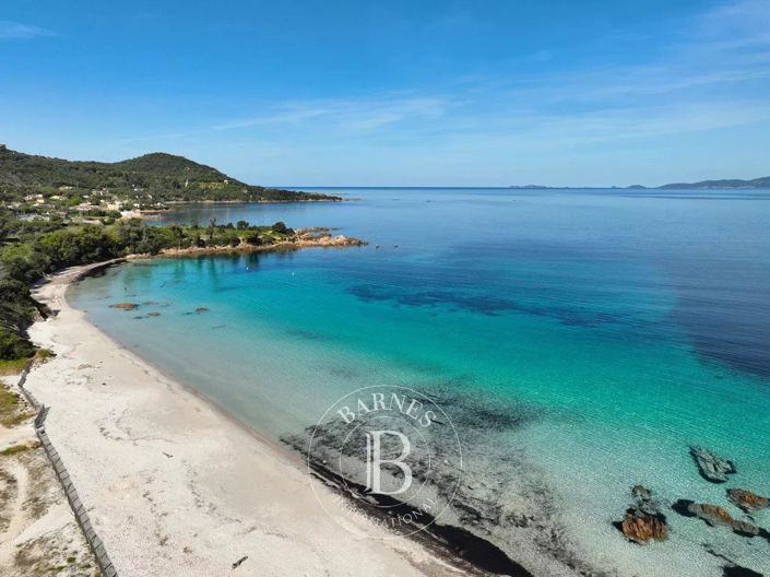 Image No.16-6 Bed House for sale