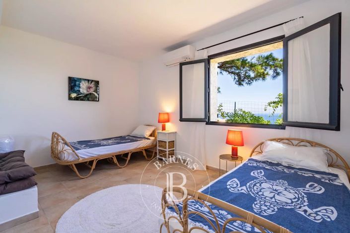 Image No.22-5 Bed House for sale