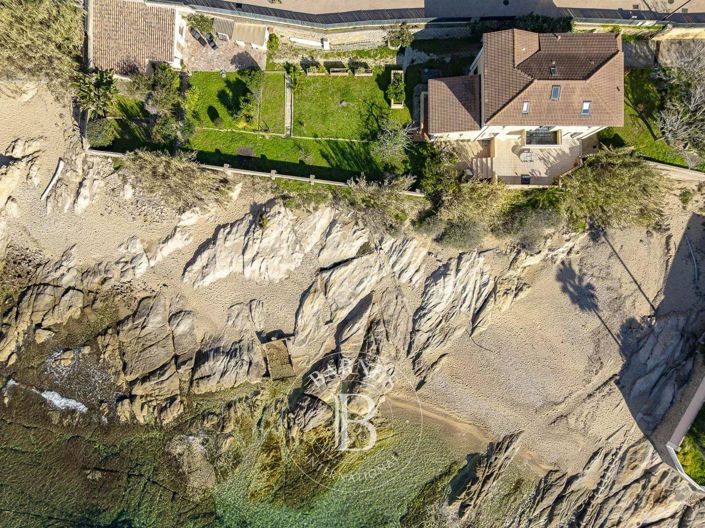 Image No.3-6 Bed House for sale