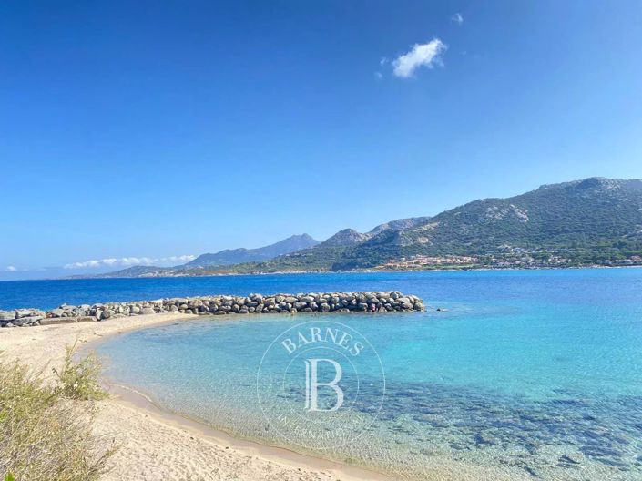 Image No.19-7 Bed House for sale