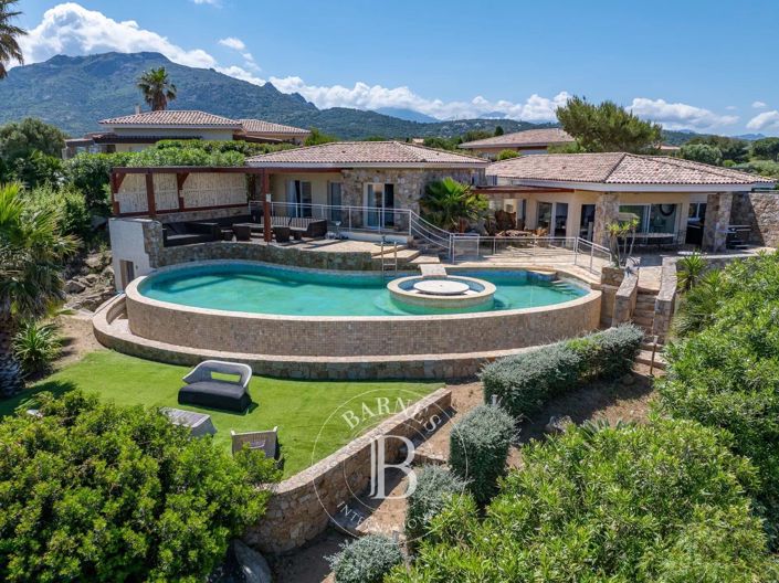 Image No.2-7 Bed House for sale