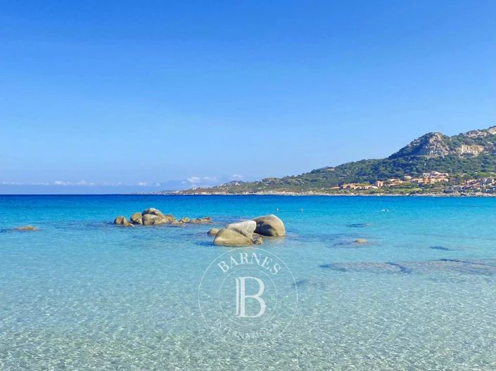 Image No.21-7 Bed House for sale