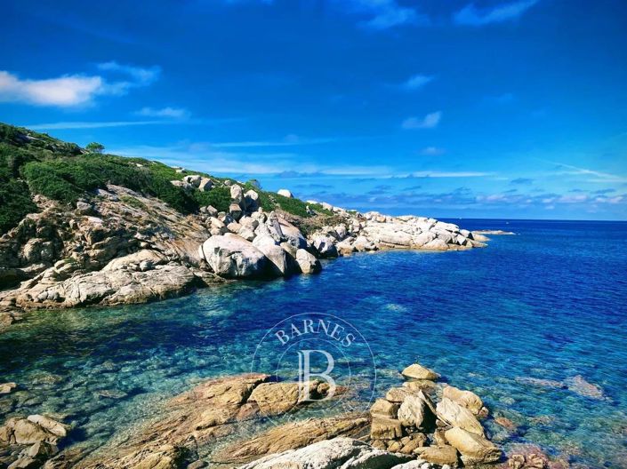 Image No.23-7 Bed House for sale