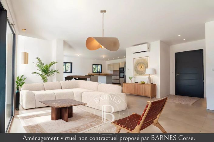 Image No.9-4 Bed House for sale