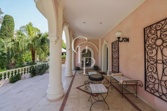 Image No.12-5 Bed House for sale