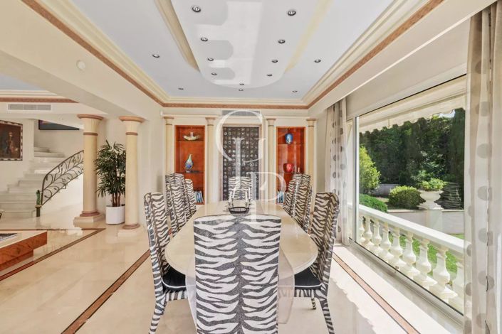 Image No.17-5 Bed House for sale