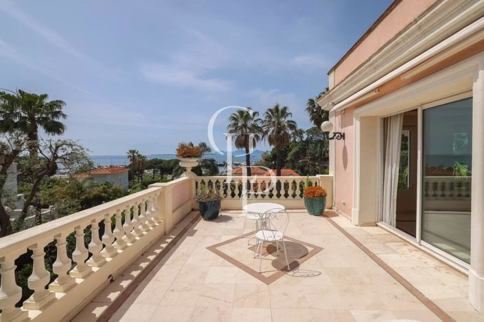 Image No.23-5 Bed House for sale