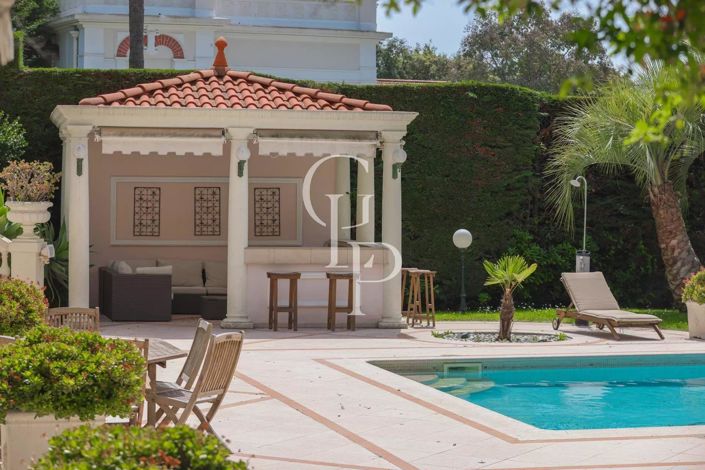 Image No.4-5 Bed House for sale