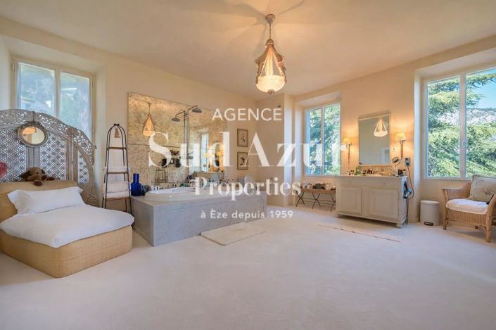 Image No.19-House for sale