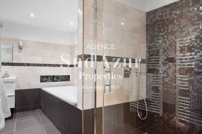 Image No.23-House for sale