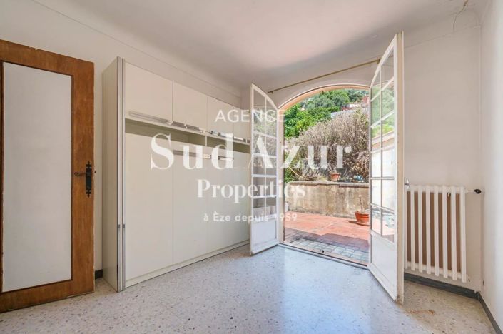 Image No.16-House for sale