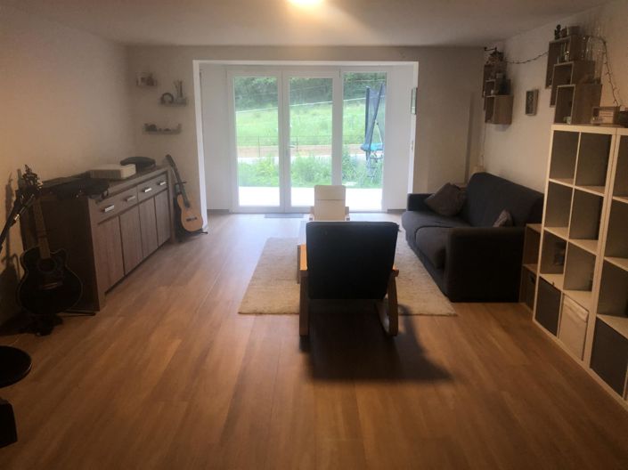 Image No.16-4 Bed House for sale