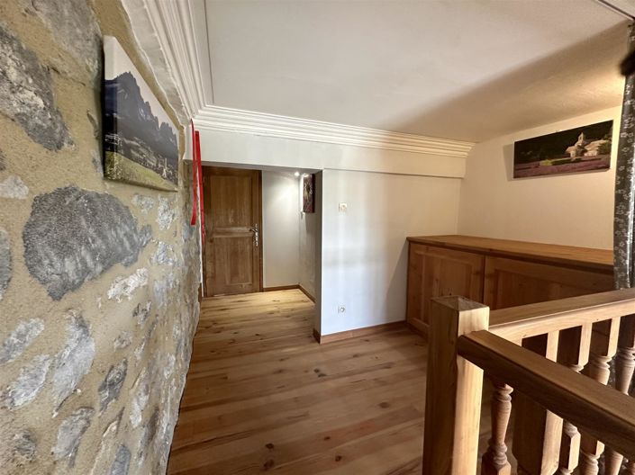 Image No.20-2 Bed House for sale