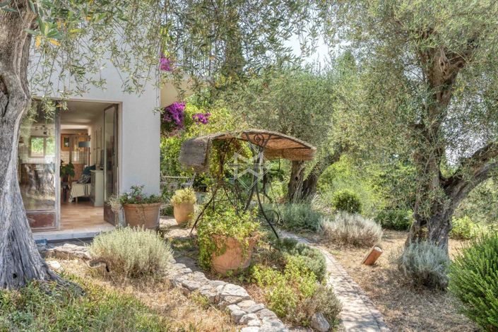 Image No.4-4 Bed House for sale