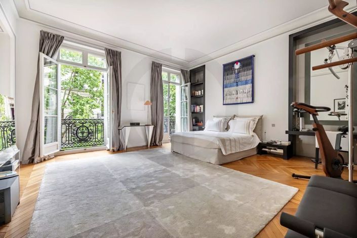 Image No.23-2 Bed Apartment for sale