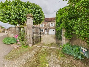 1 - Franche-Comté, House