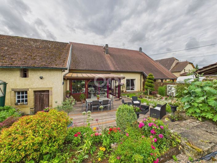 Image No.23-8 Bed House for sale