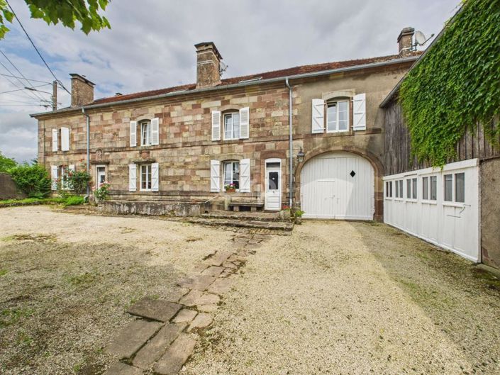 Image No.24-8 Bed House for sale