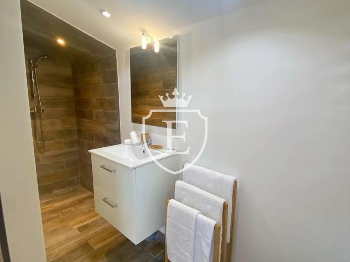 Image No.9-House for sale