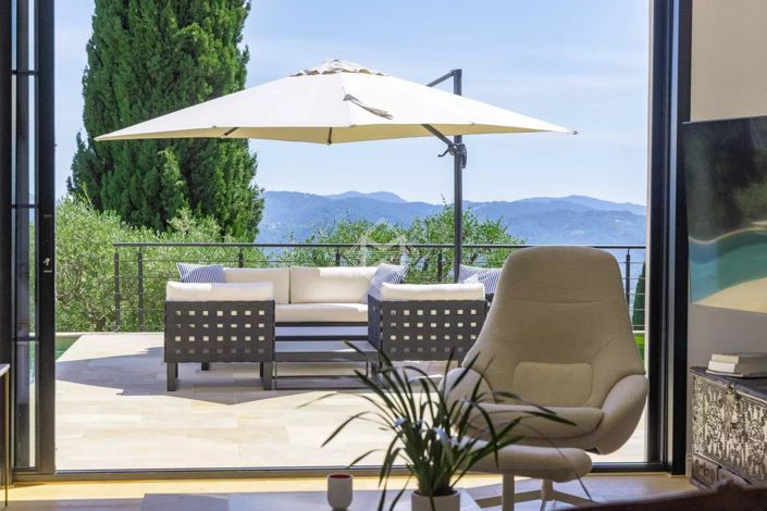 Image No.12-4 Bed House for sale