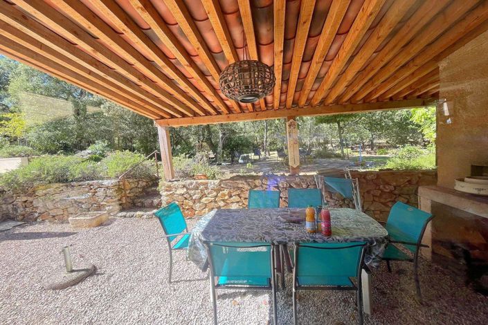 Image No.11-3 Bed House for sale