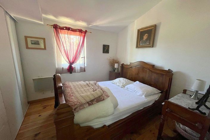 Image No.6-3 Bed House for sale