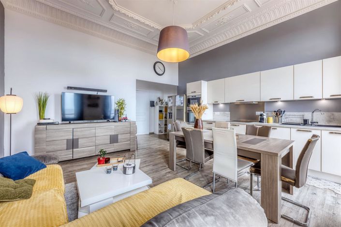 Image No.11-3 Bed House for sale