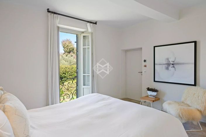 Image No.15-4 Bed House for sale