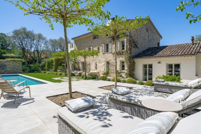 Image No.24-4 Bed House for sale