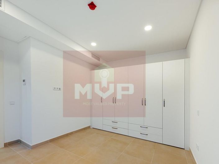 Image No.25-2 Bed Apartment for sale