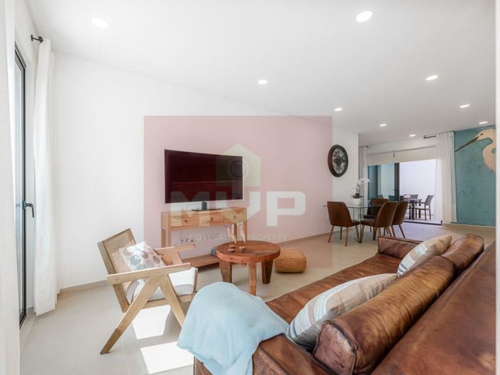 Image No.49-2 Bed Apartment for sale