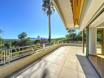 3 Bed Apartment for sale