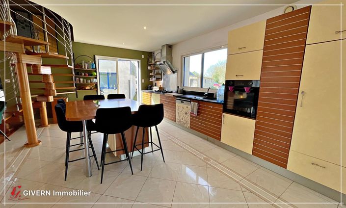 Image No.6-House for sale