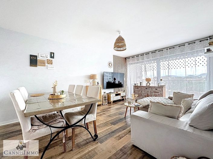 Image No.3-3 Bed Apartment for sale