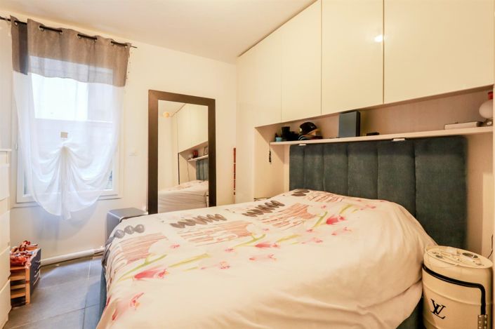 Image No.9-2 Bed House for sale