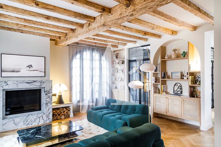 Image No.2-4 Bed Property for sale