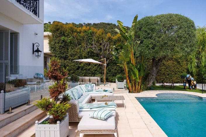 Image No.3-4 Bed House for sale