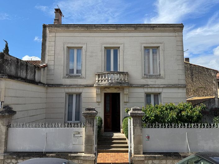 Image No.1-3 Bed House for sale