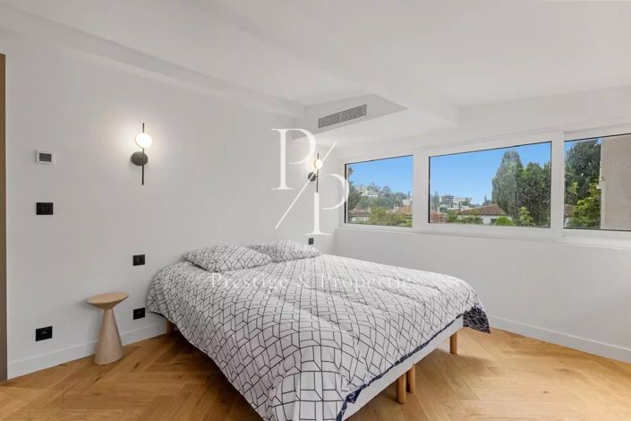 Image No.7-4 Bed Apartment for sale