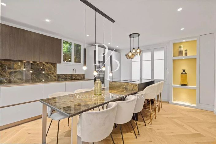 Image No.3-4 Bed House for sale