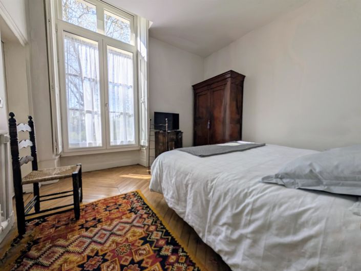 Image No.12-3 Bed Apartment for sale